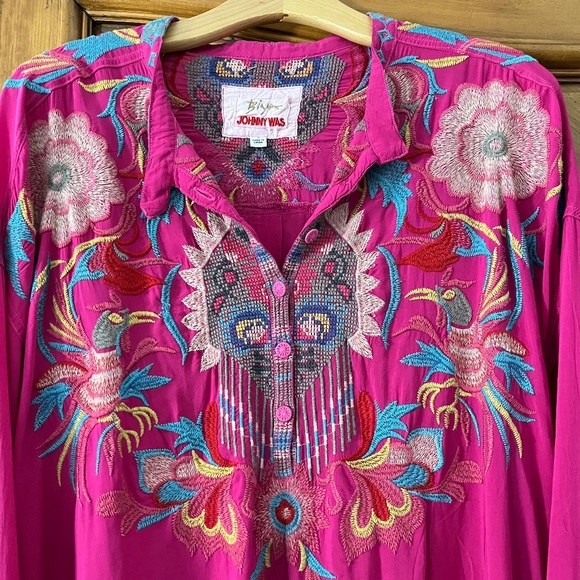 Johnny Was Tops - Beautiful Johnny Was Embroidered Tunic